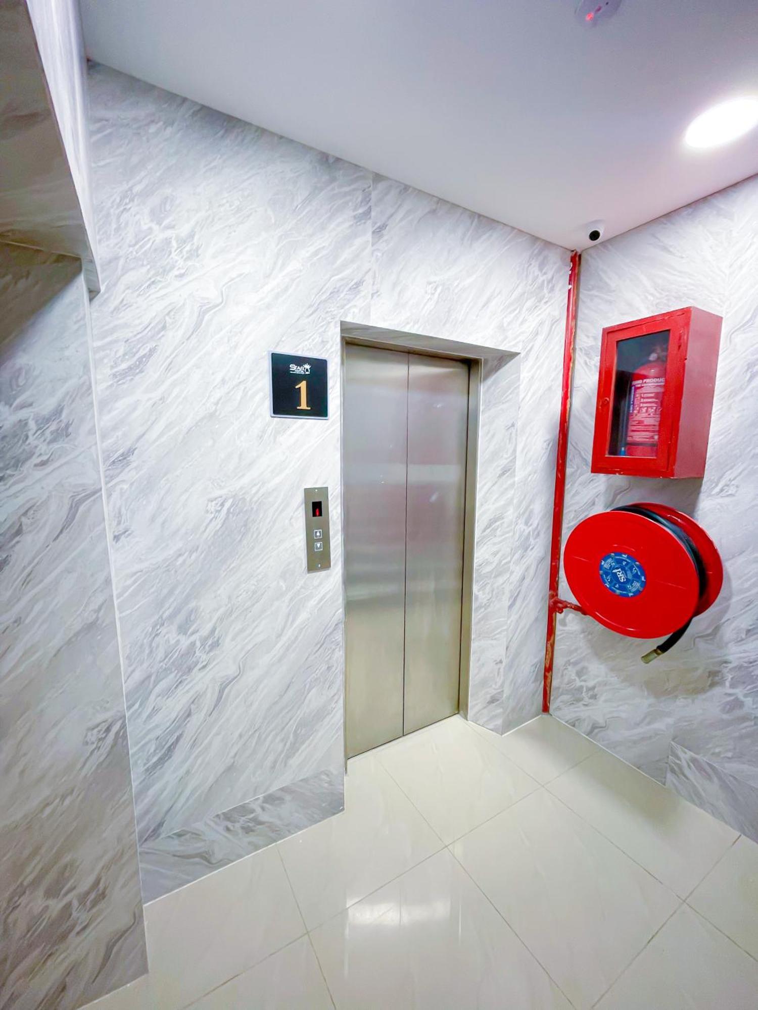 Starq Hotel Куала-Лумпур Екстер'єр фото
